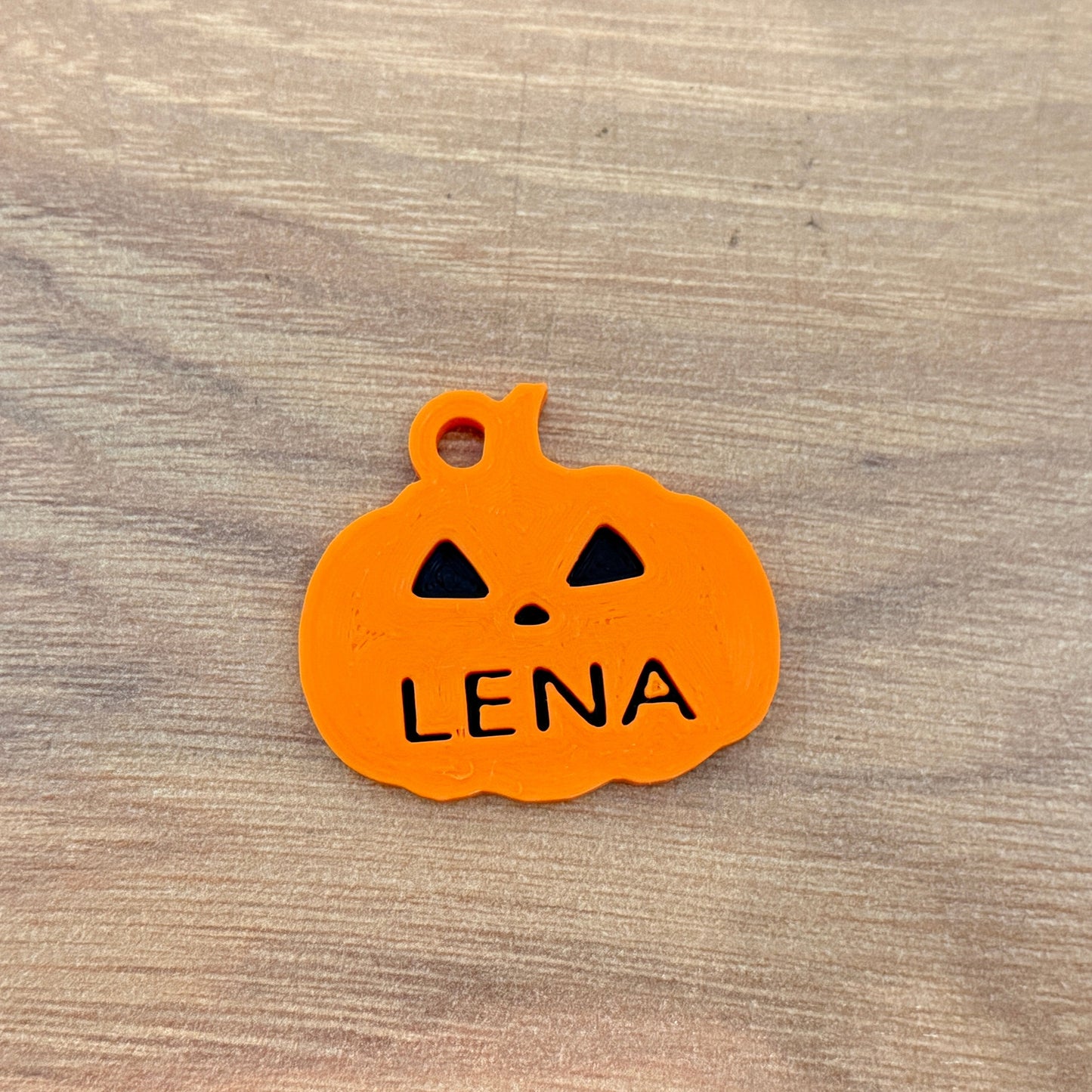 Personalisierter Kürbis-Schlüsselanhänger