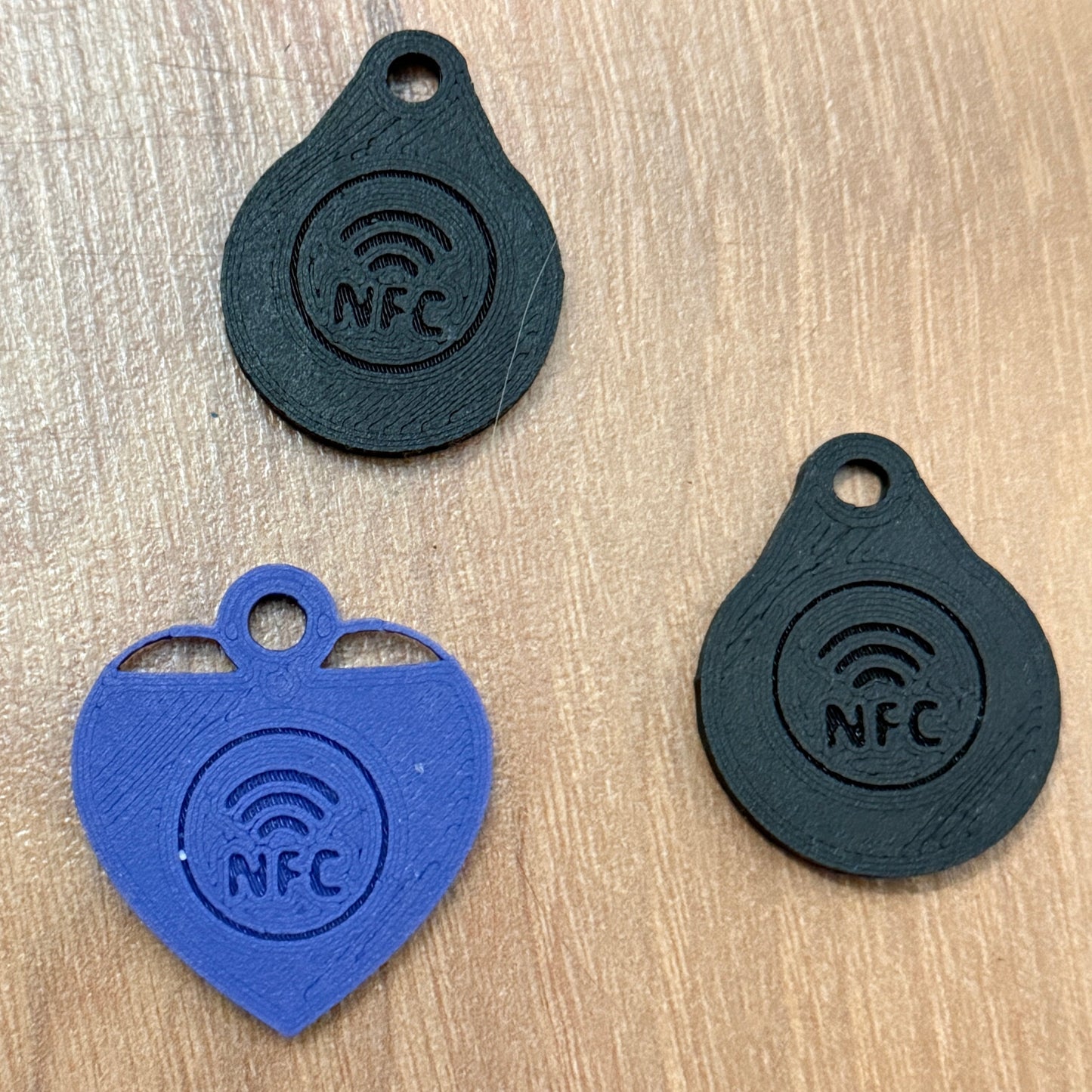 Personalisierbarer NFC-Tag Schlüsselanhänger
