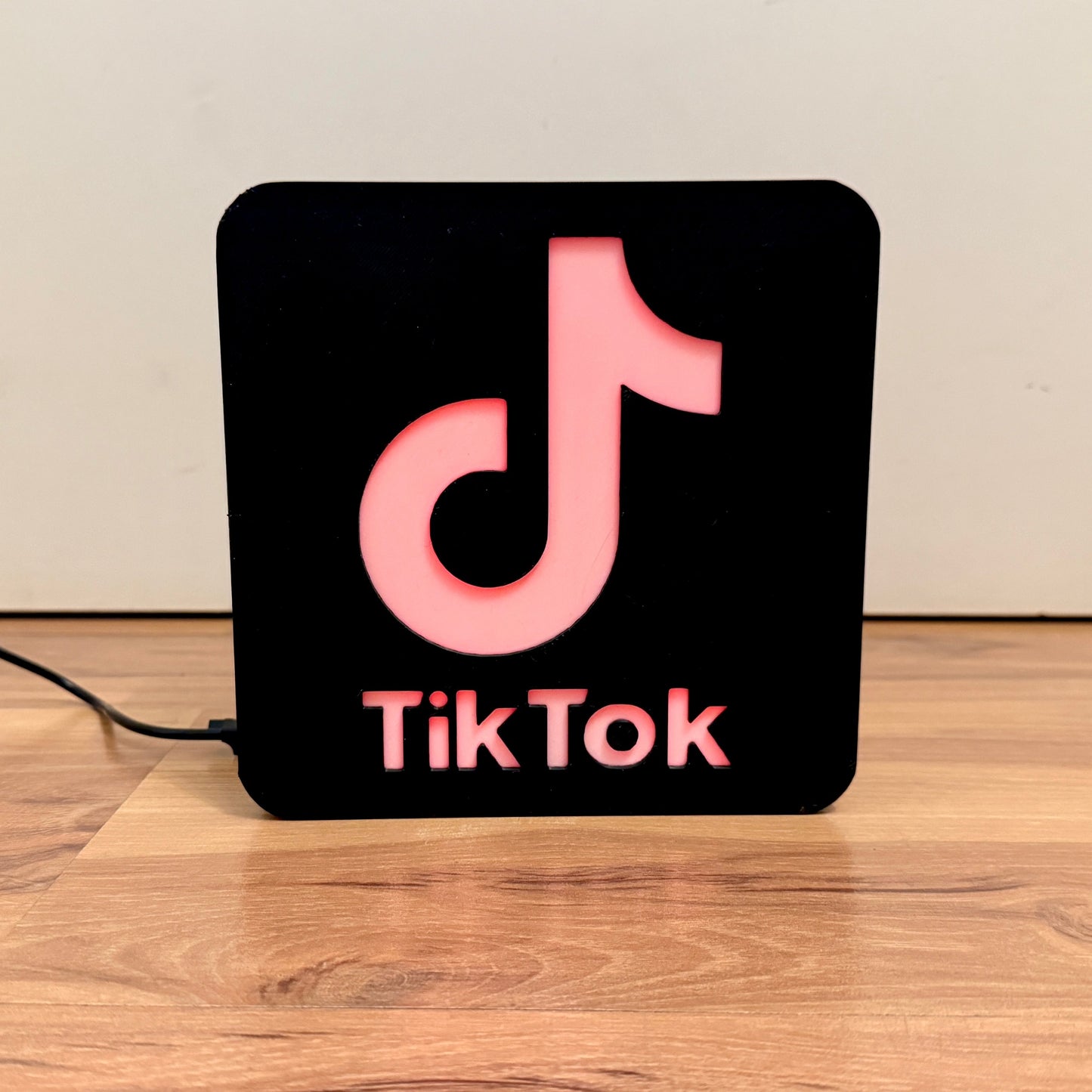 Social Media Lampe mit RGB-Licht