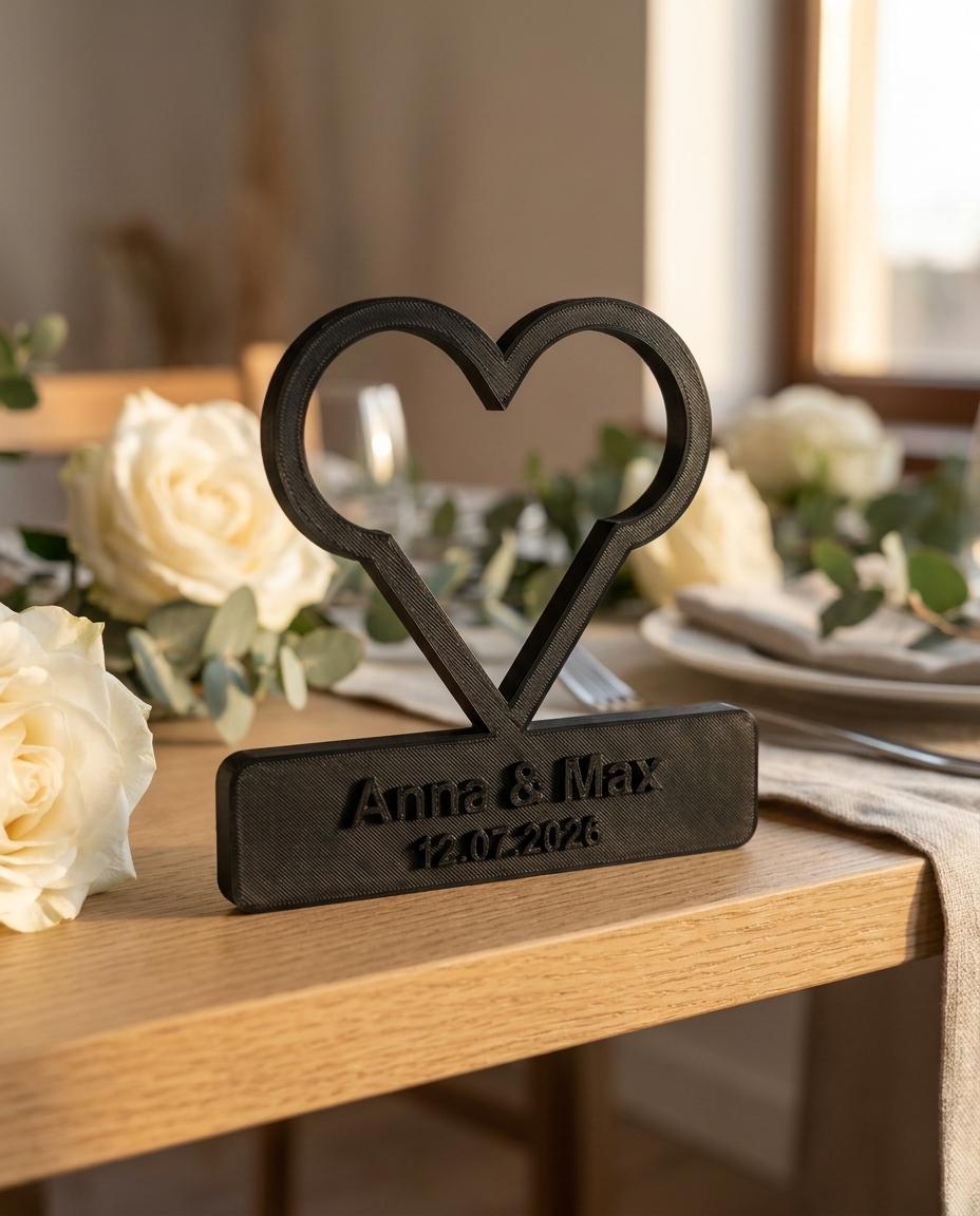 Hochzeitsgeschenk personalisiert mit Namen und Datum, Herz Aufsteller Paar, Geschenk Jahrestag, Verlobung, Valentinstag, Deko mit Gravur