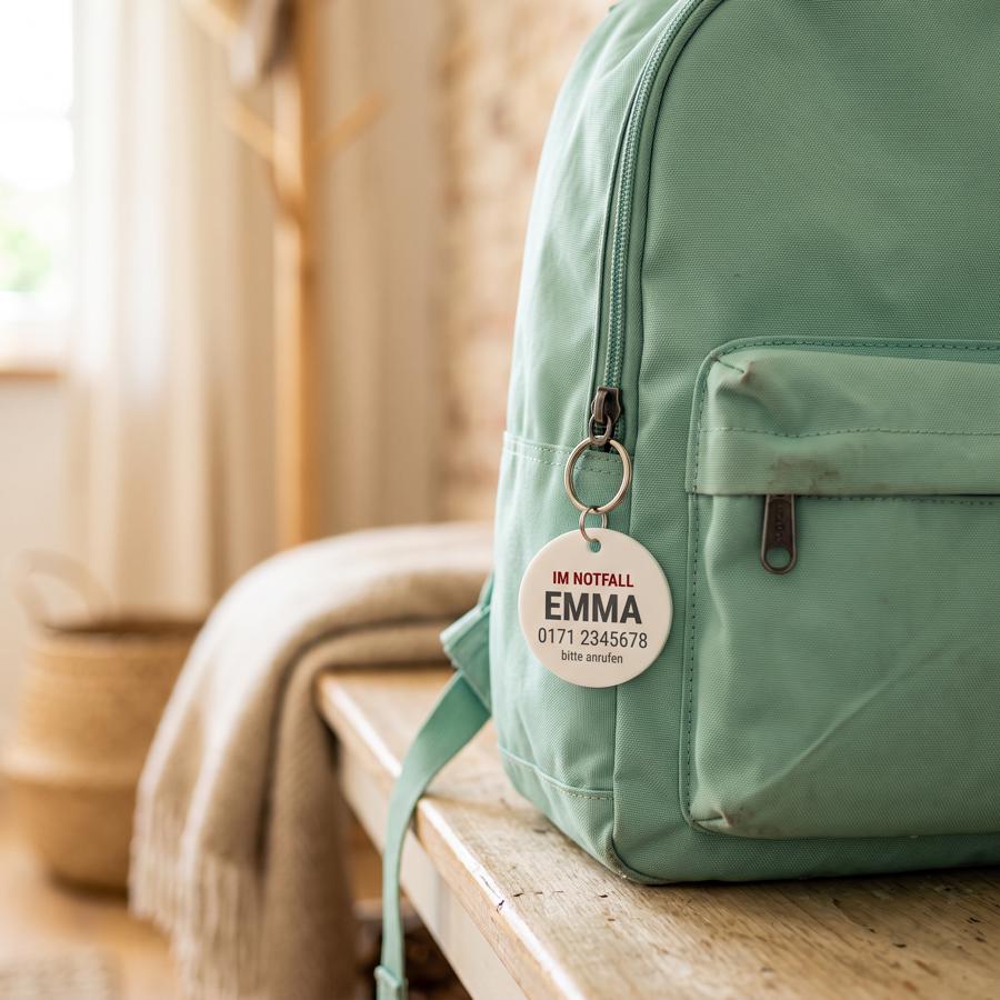 Notfall Anhänger Kind personalisiert mit Name und Telefonnummer | Für Schulranzen und Rucksack